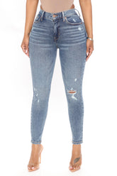 Great Stretch Curvy Skinny Jeans - Dark Wash Ins Street